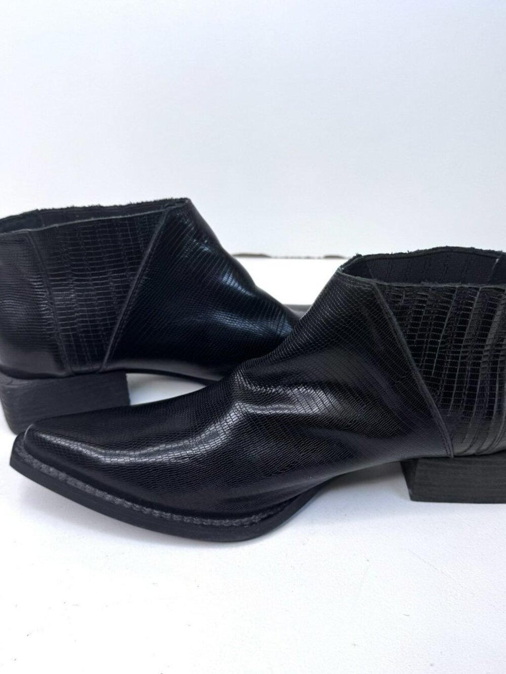 Jeffrey Campbell Western Pointy Toe Ankle Shoes Black Womens 8.5 Chelsea Rocker - Picture 6 of 10